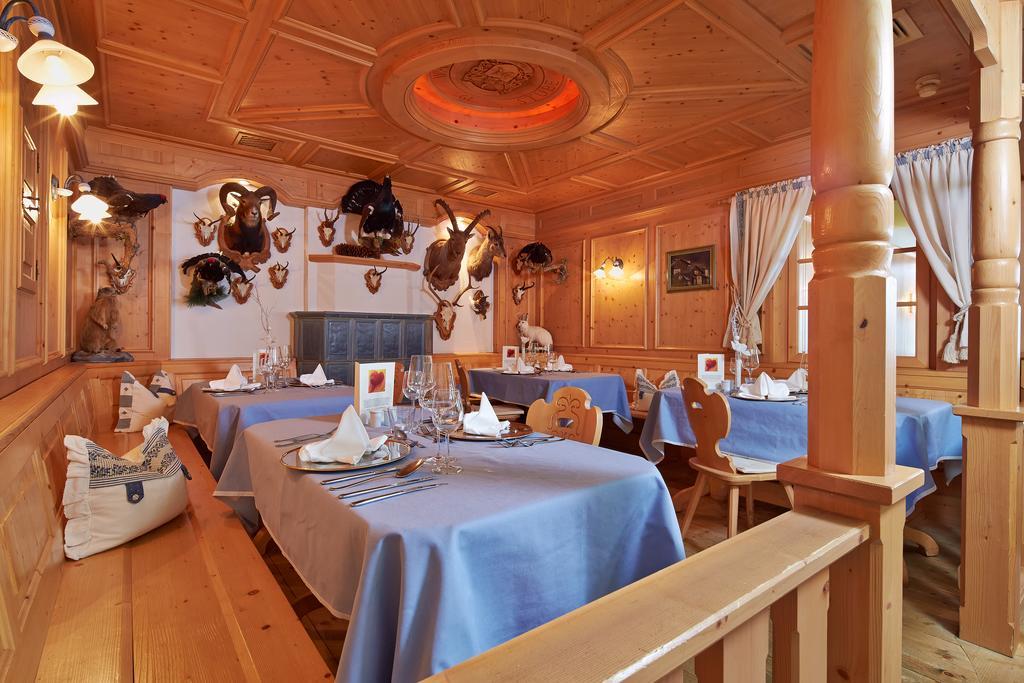 Hotel Vier Jahreszeiten Sankt Leonhard im Pitztal Εξωτερικό φωτογραφία